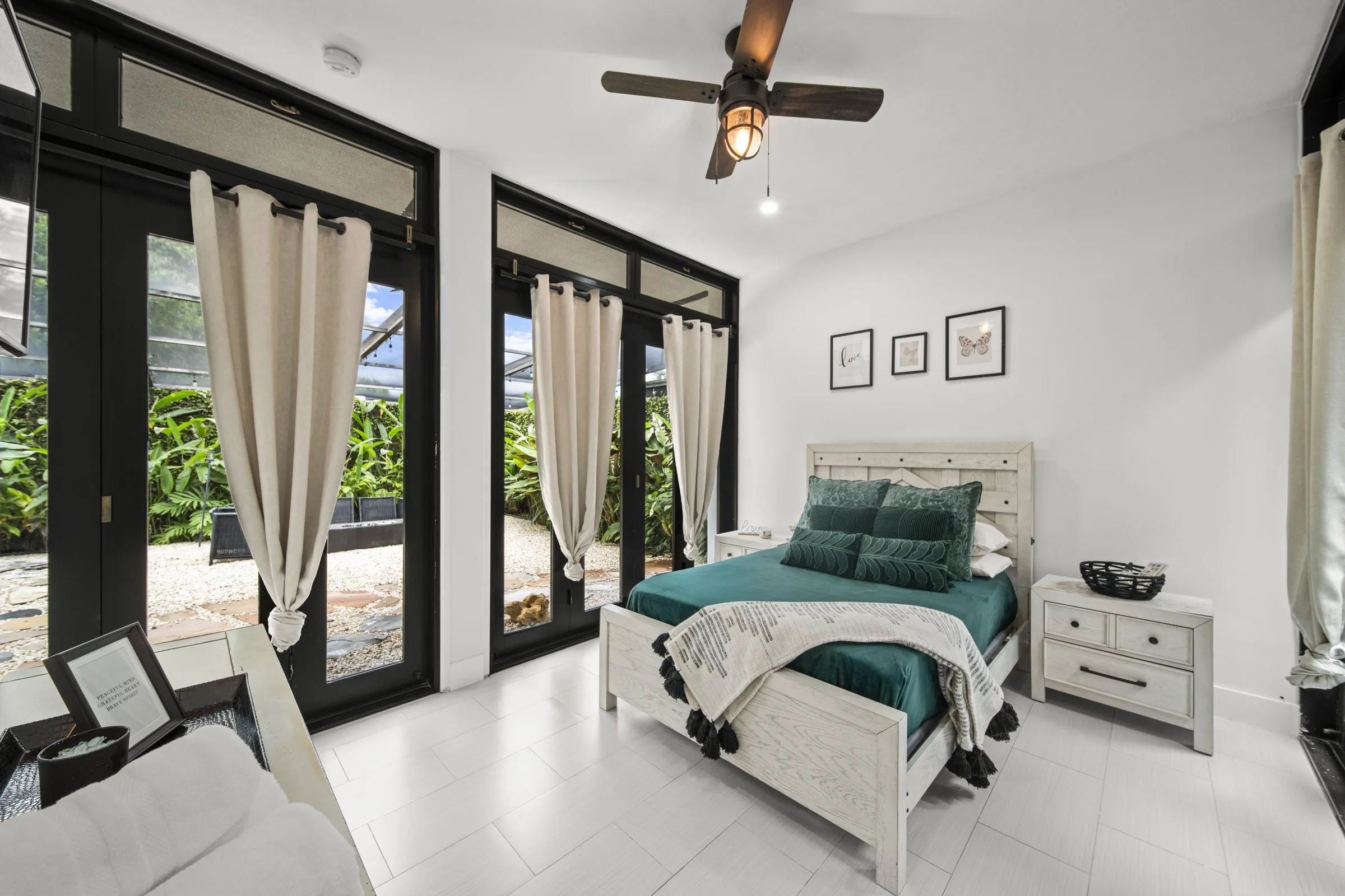 L’interno della villa di Dolce Vita Estate.
