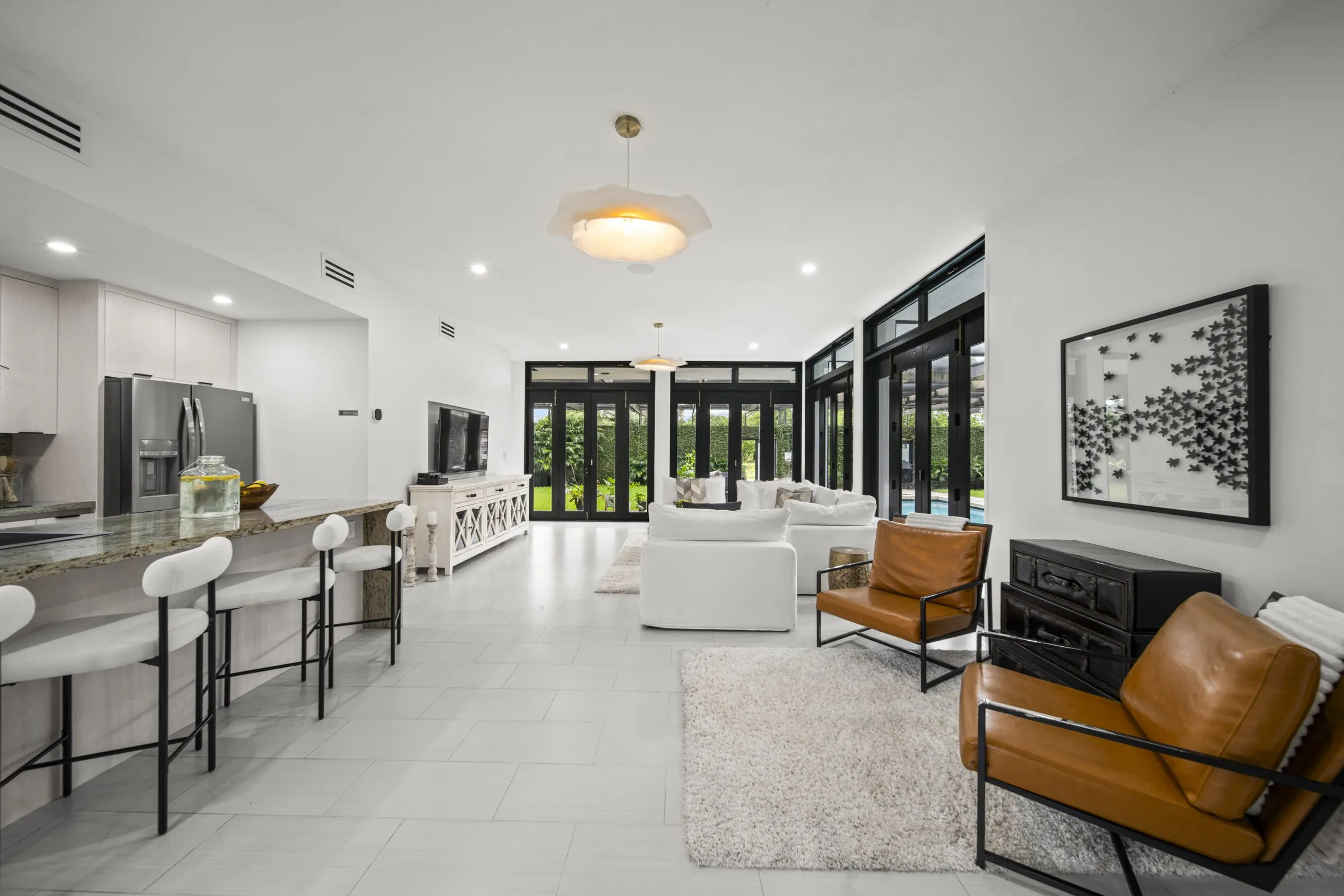 L’interno della villa di Dolce Vita Estate.